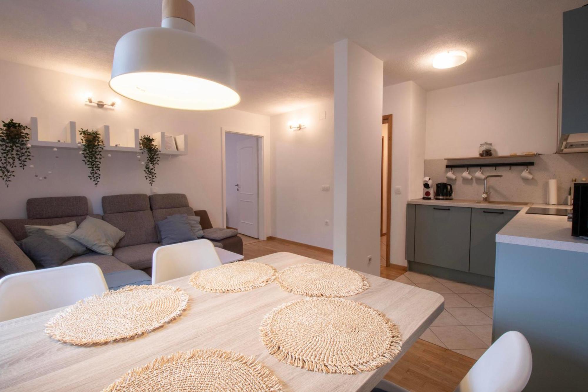 Apartment Above Lake Bled Luaran gambar